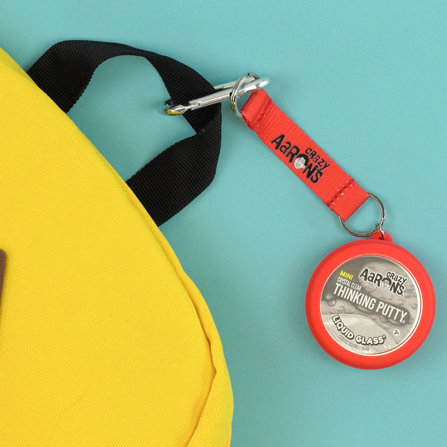 Bag Clip | Red Q8